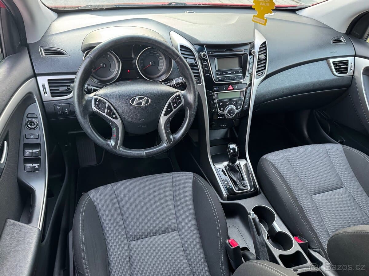 2012 Hyundai i30 - 8