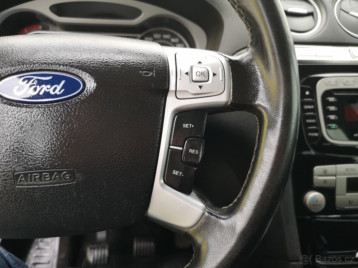 2011 Ford GALAXY - 8