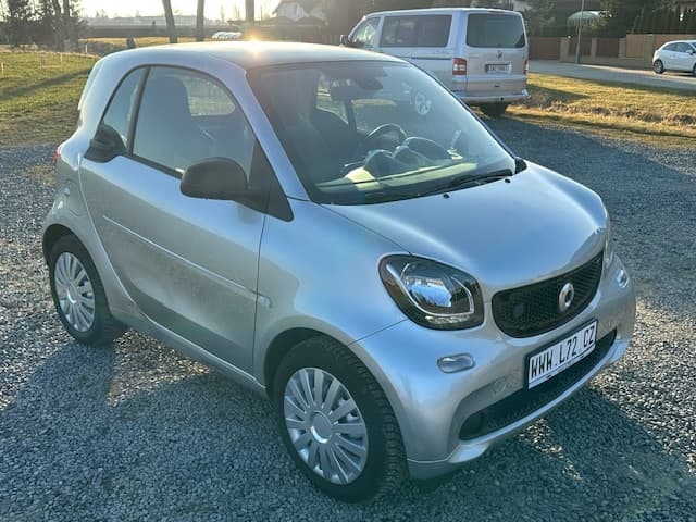 2020 Smart FORTWO - 8