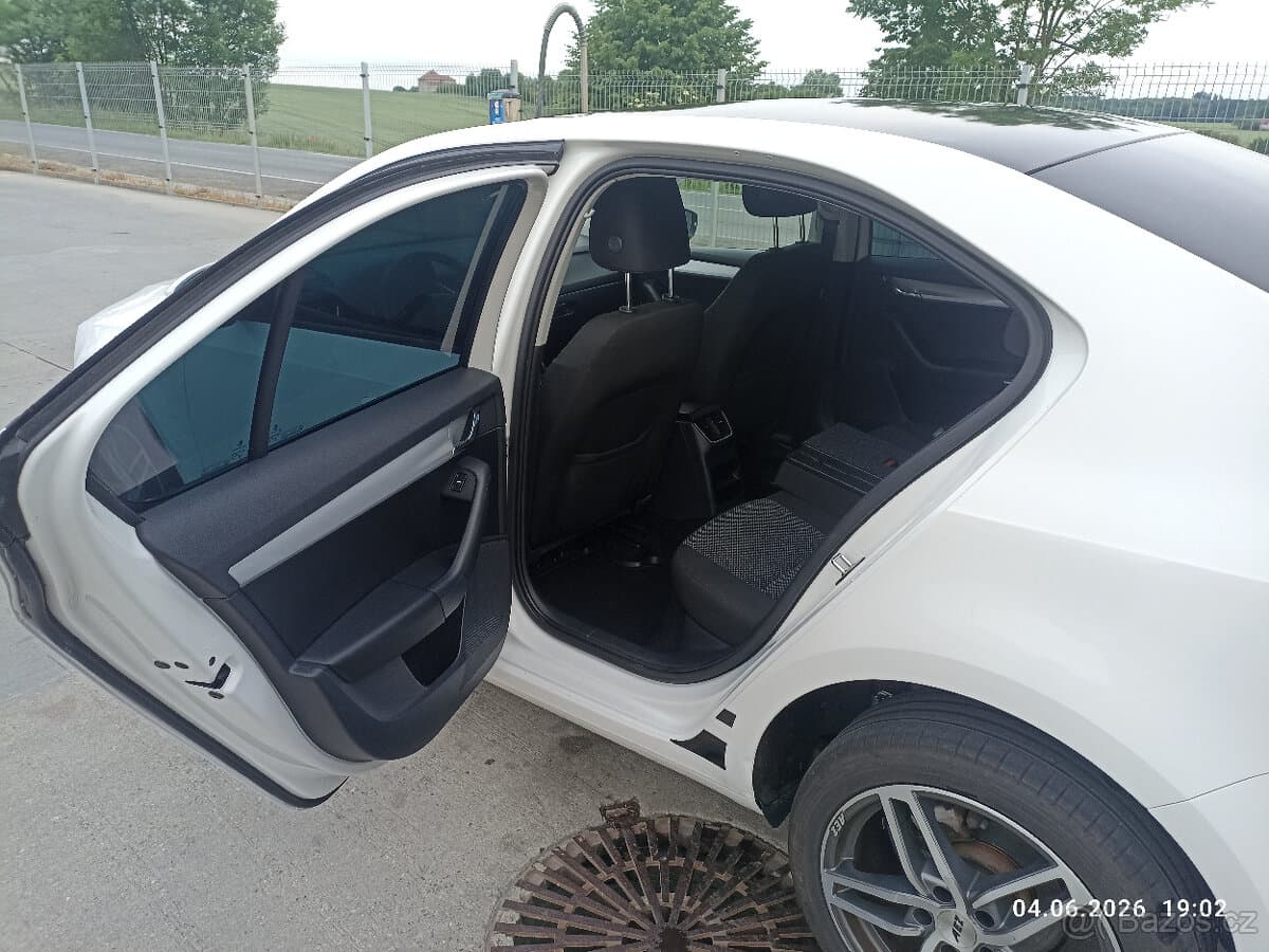 2014 Škoda OCTAVIA - 8