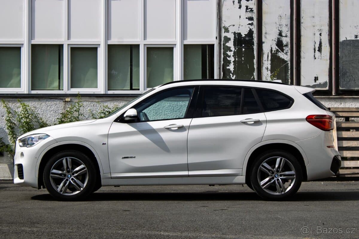 2018 BMW X1 - 8