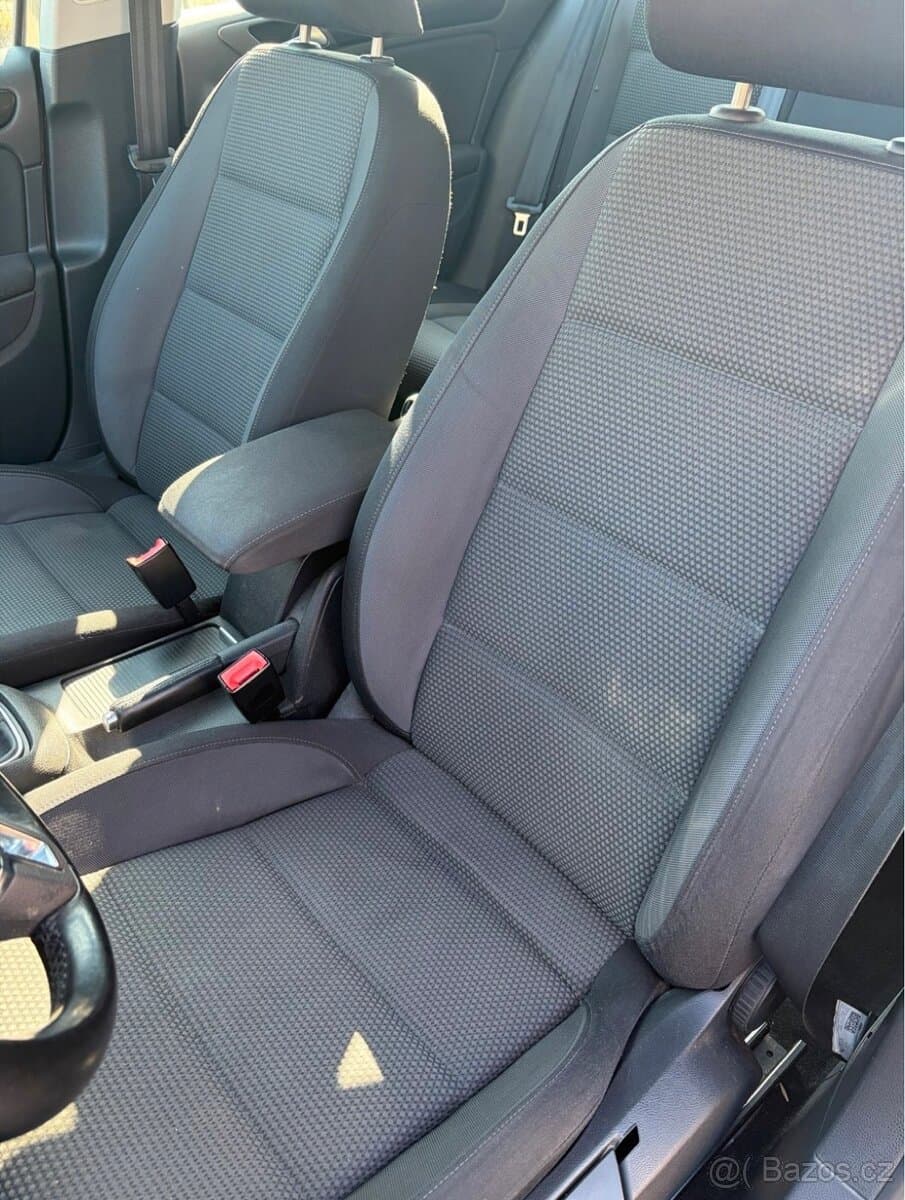 2009 Volkswagen GOLF - 8