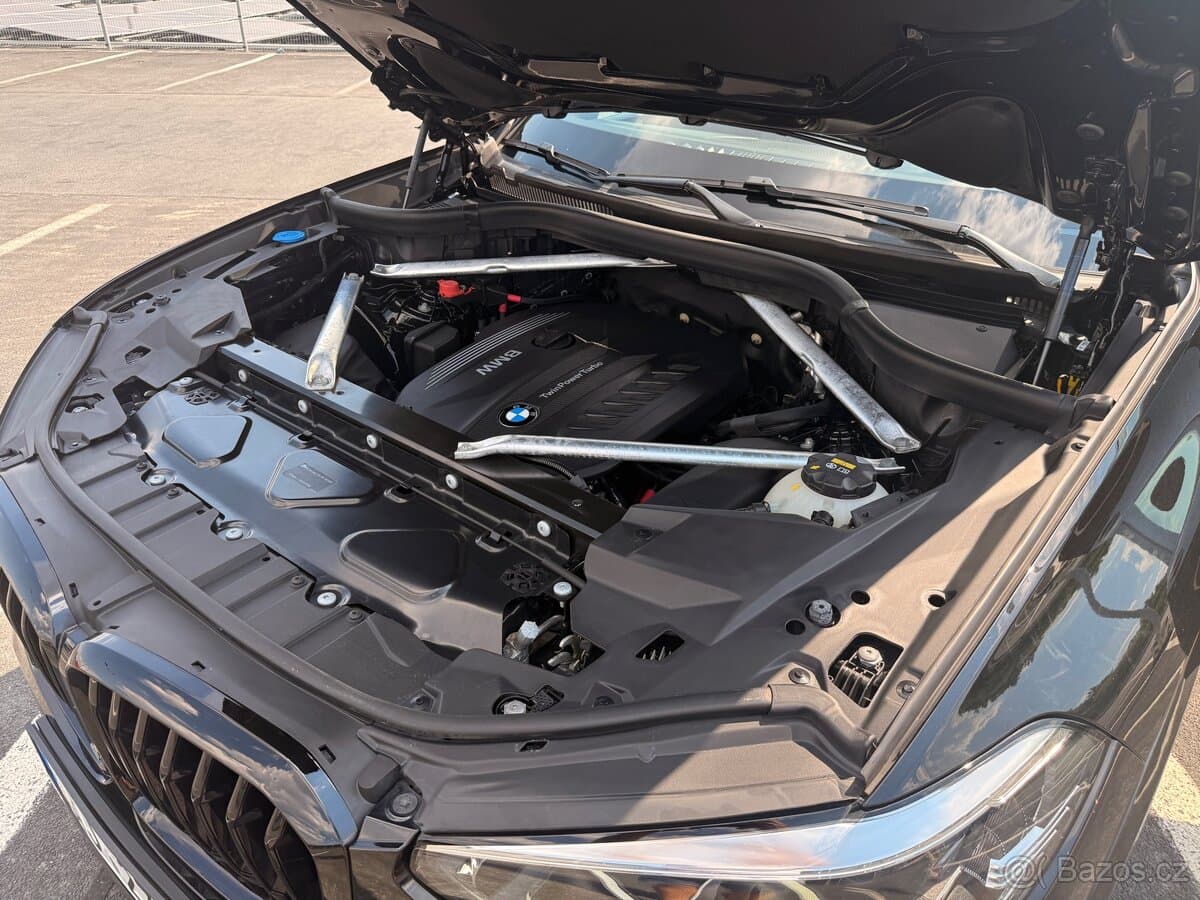 2020 BMW X5 - 8