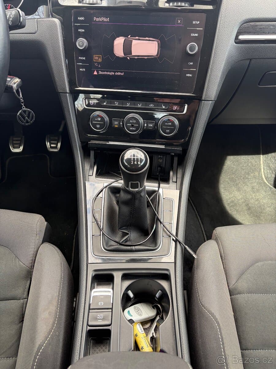 2017 Volkswagen GOLF - 8