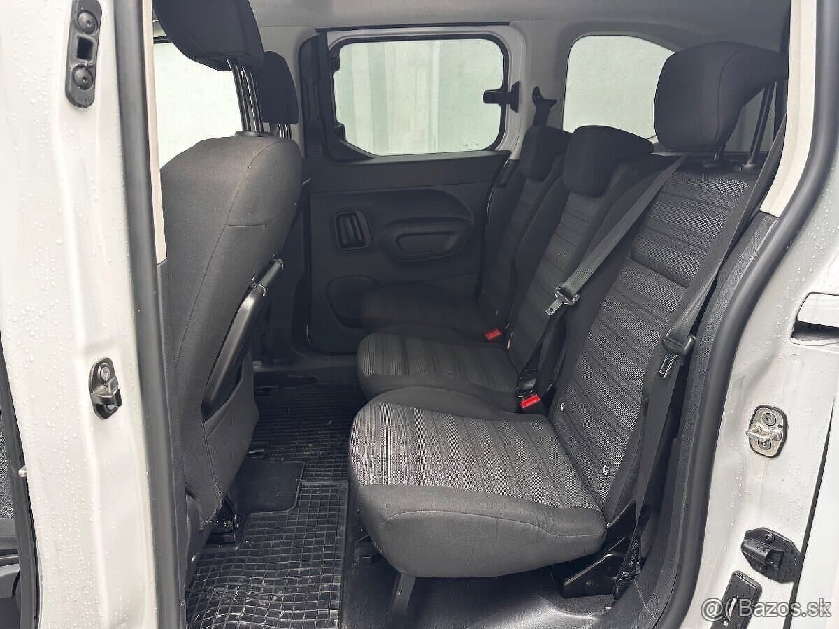 2023 Opel COMBO - 8