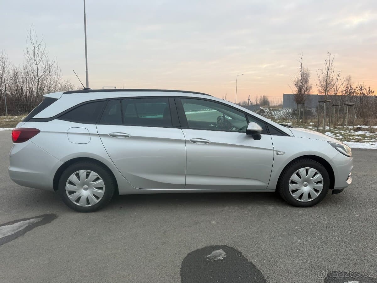 2019 Opel ASTRA - 8
