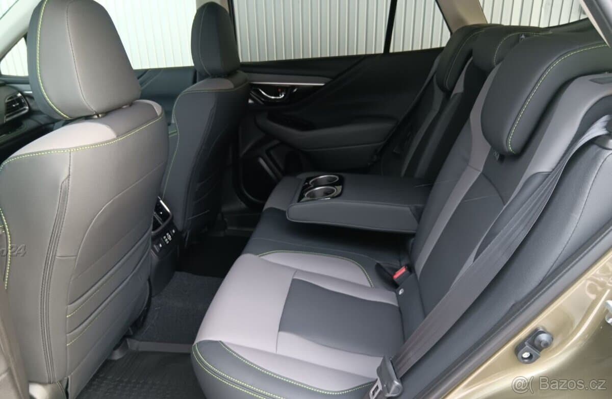 Subaru OUTBACK - 8