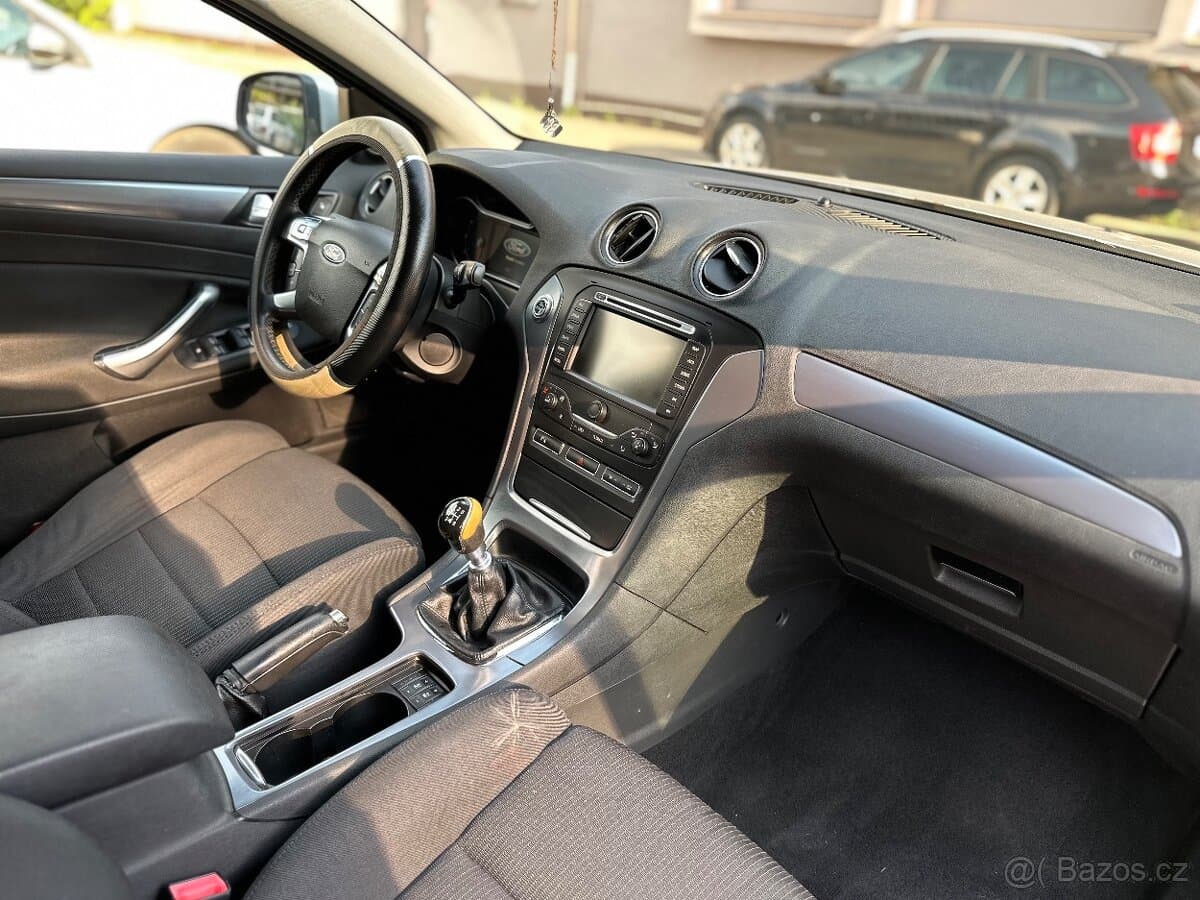 2014 Ford MONDEO - 8