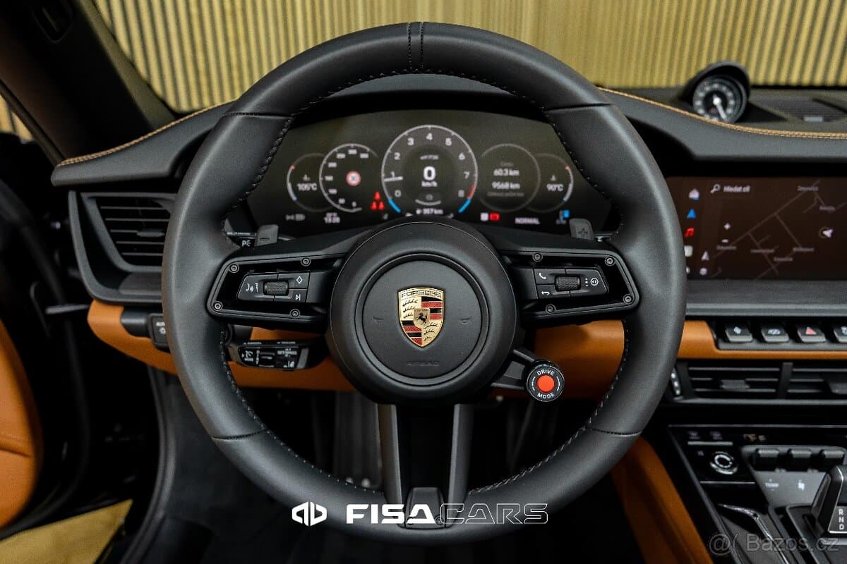 2025 Porsche 911 - 8