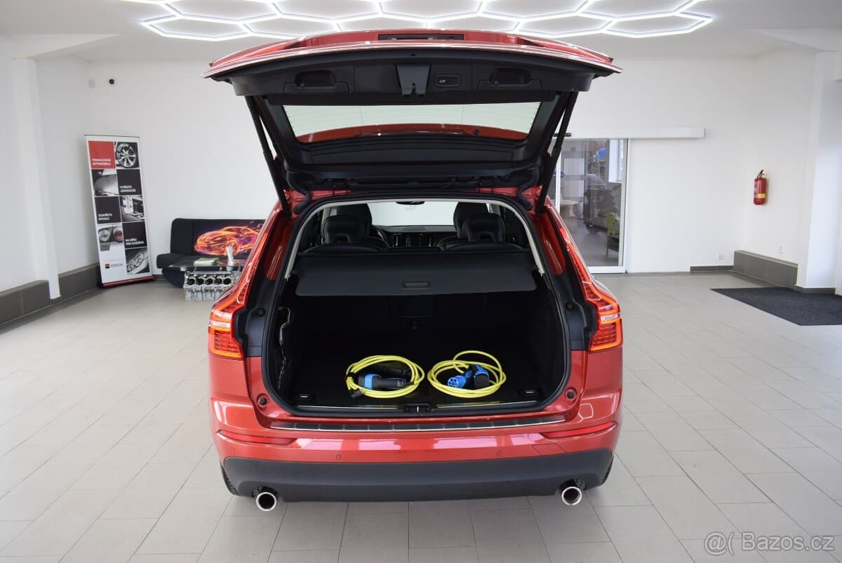 2020 Volvo XC60 - 8