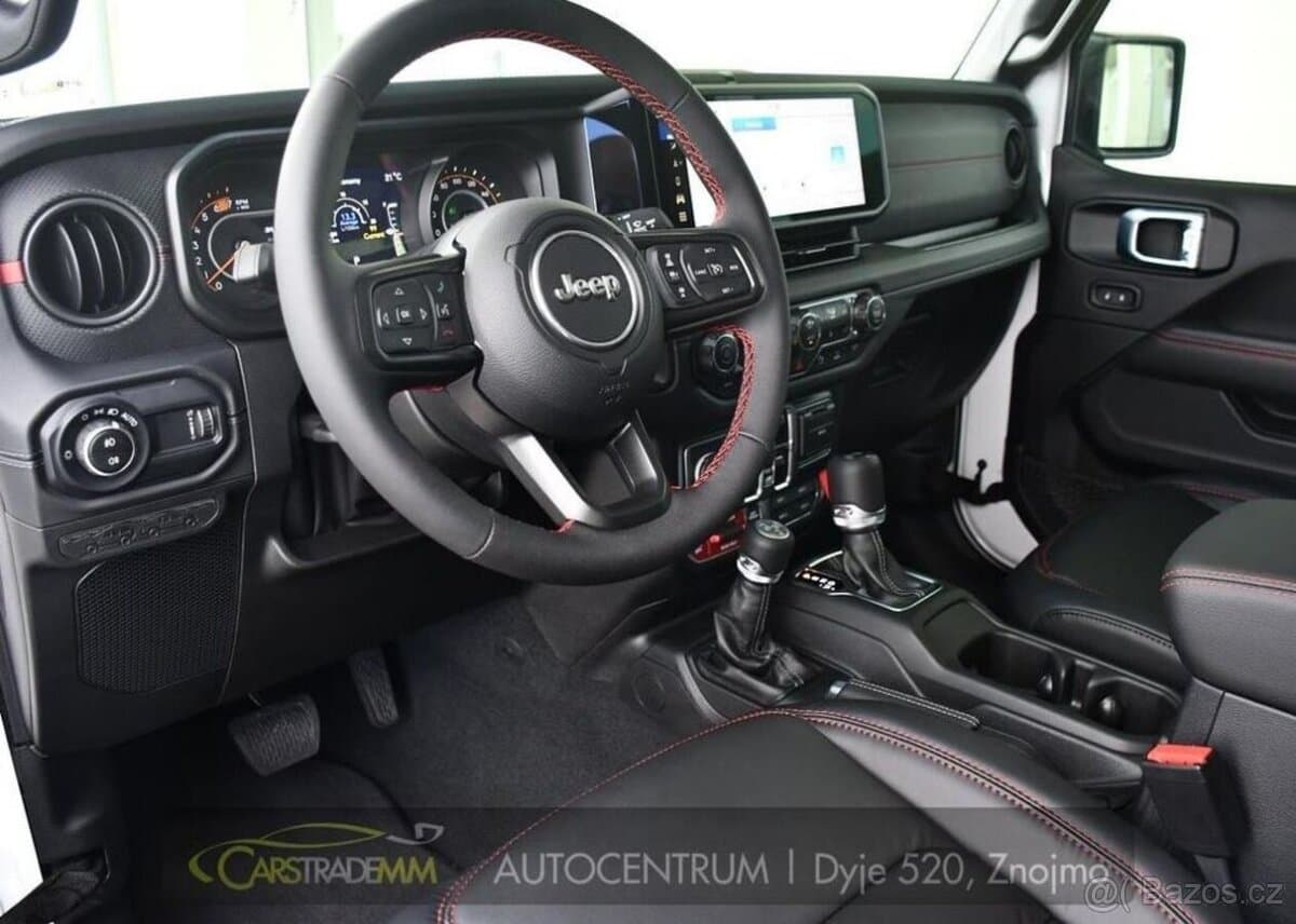 2025 Jeep WRANGLER - 8