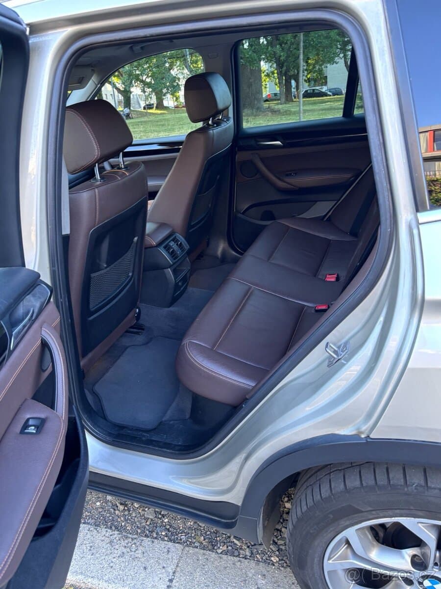 2016 BMW X3 - 8