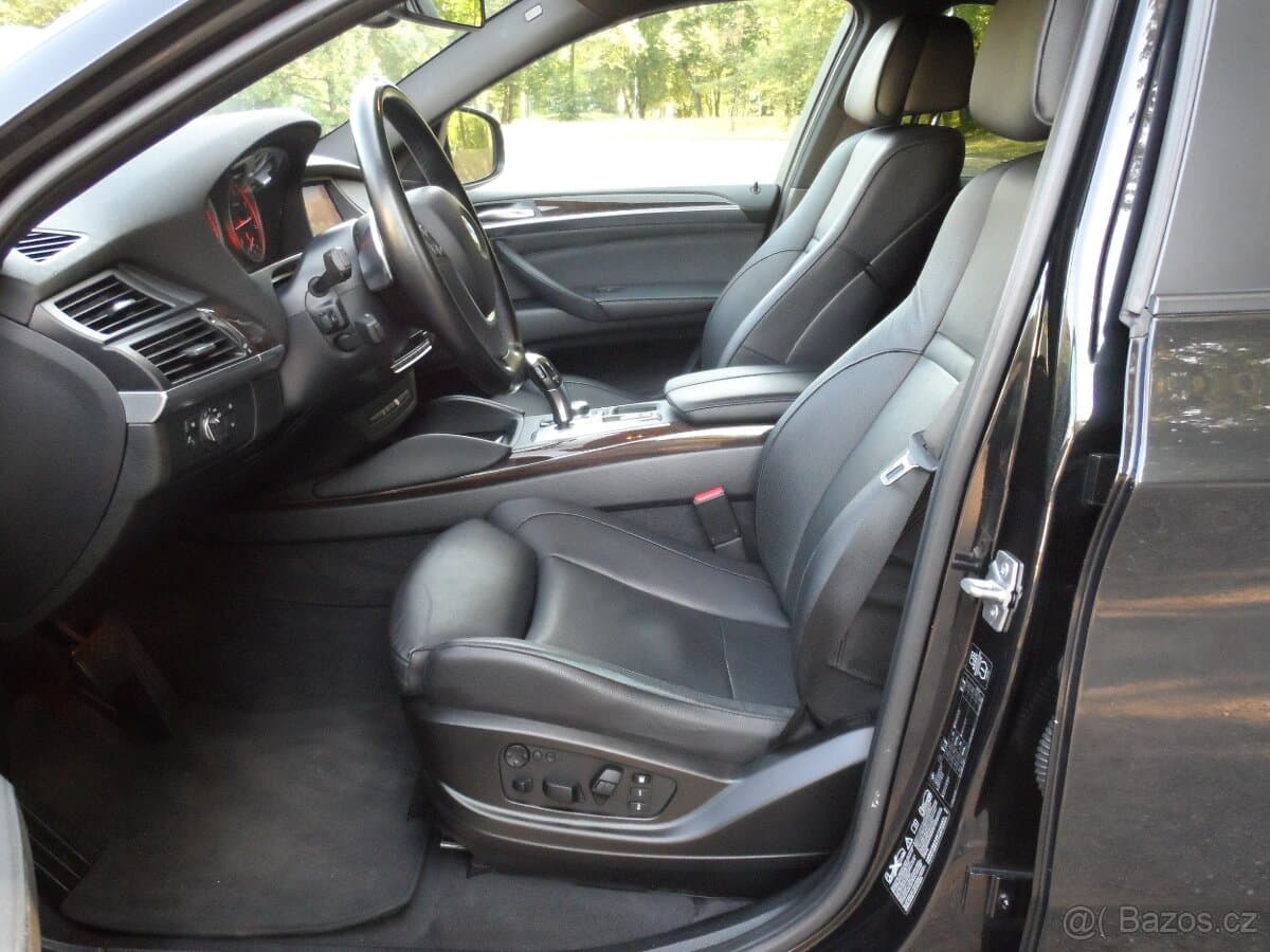 2012 BMW X6 - 8