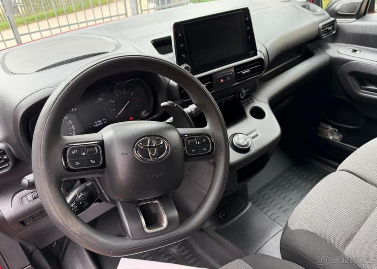 2020 Toyota PROACE - 8