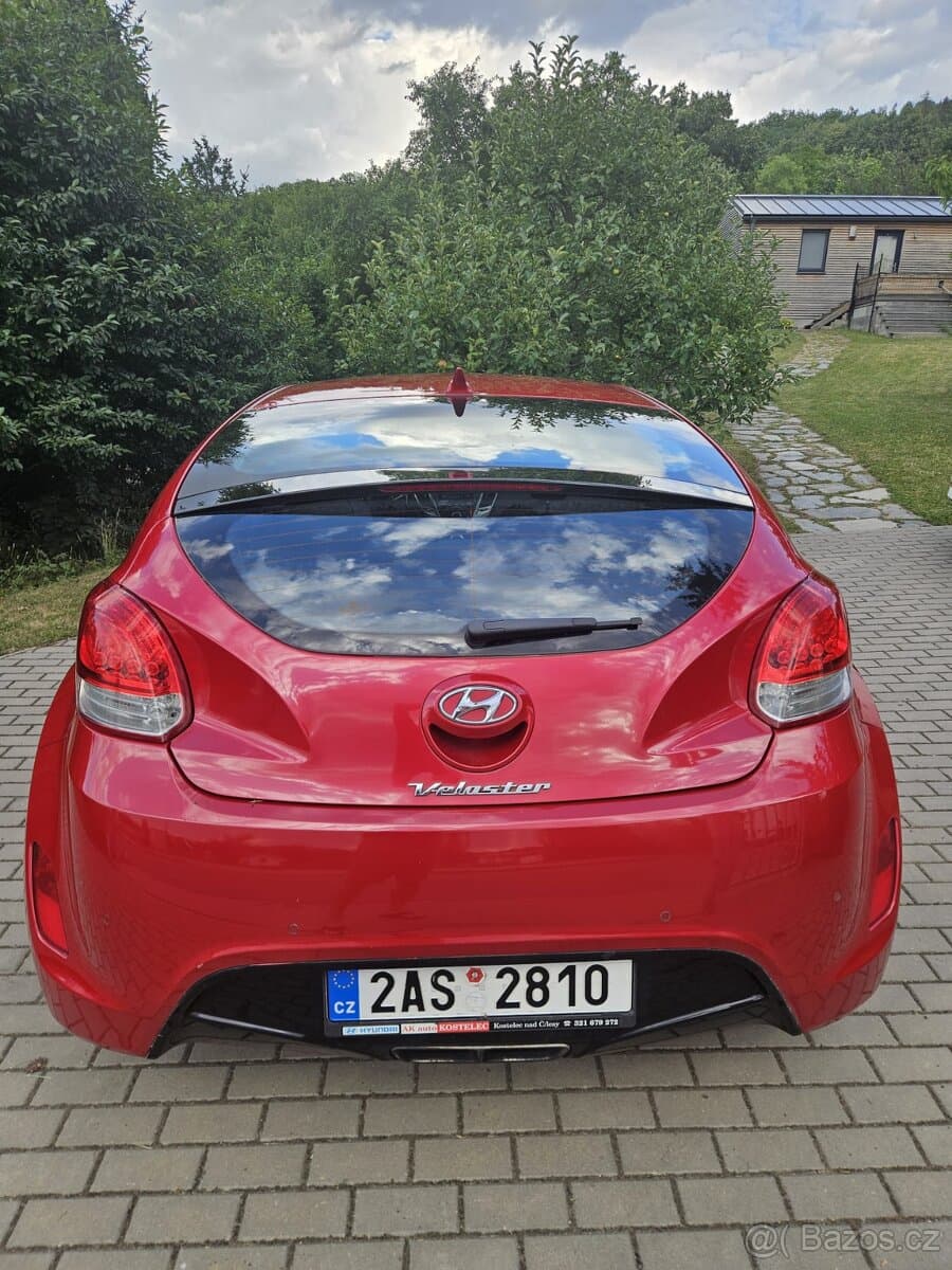 2012 Hyundai VELOSTER - 8