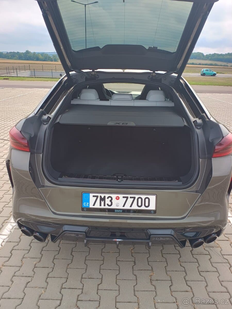2021 BMW X6 - 8
