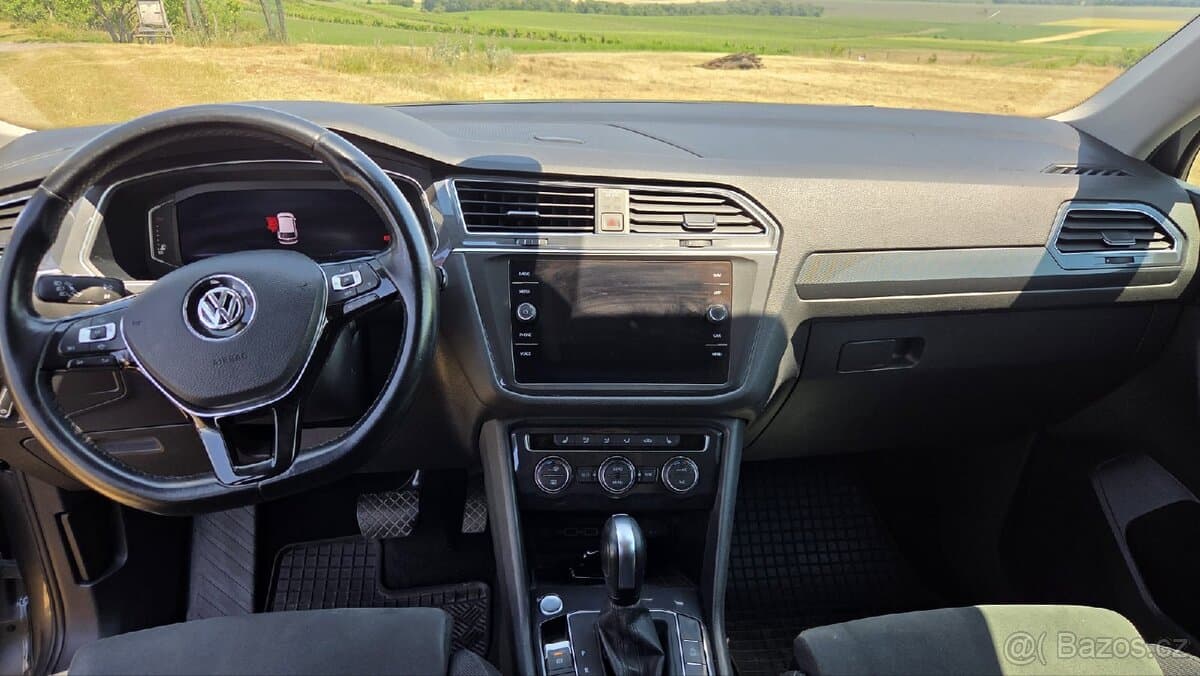 2019 Volkswagen TIGUAN - 8