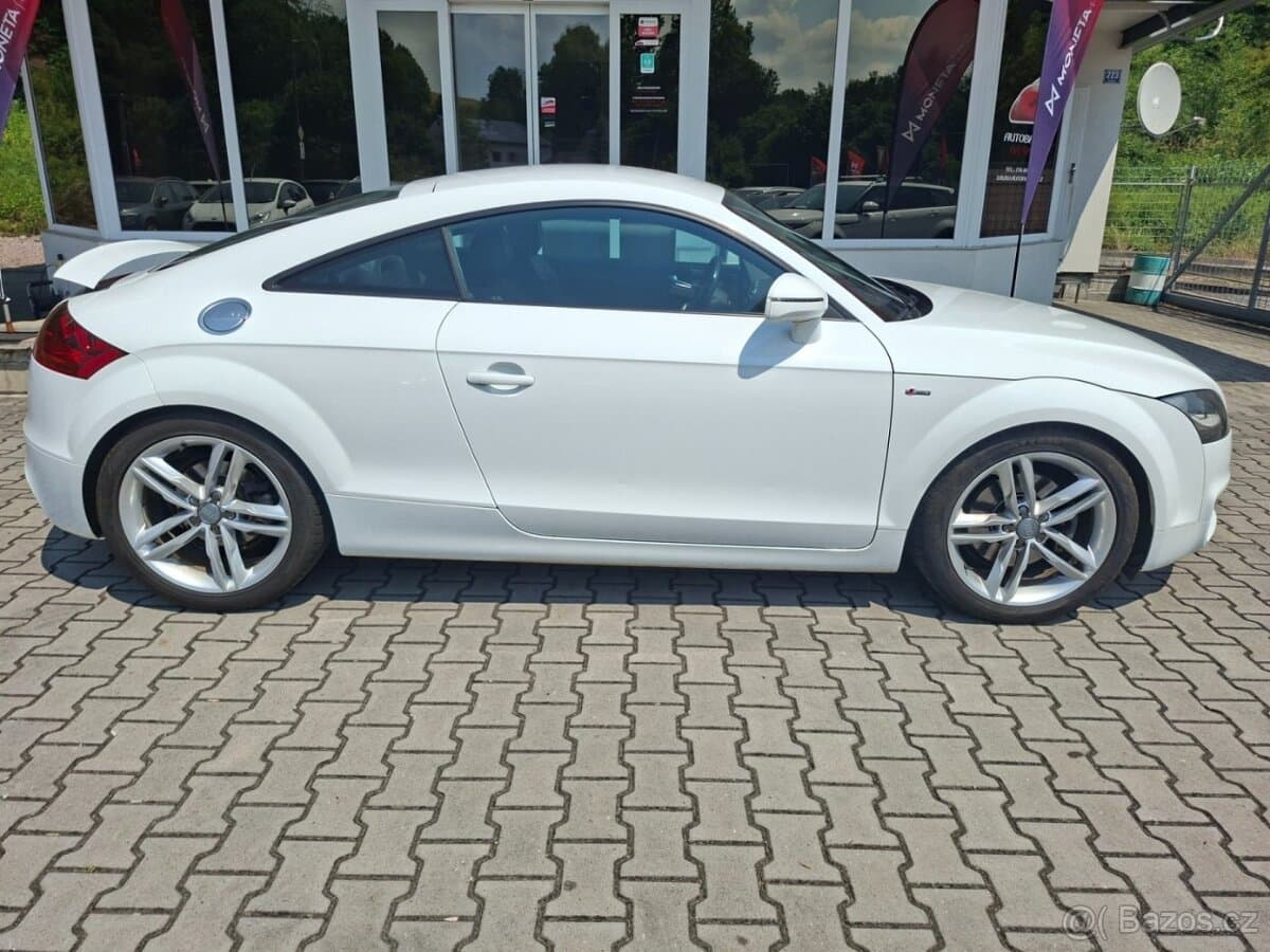 2009 Audi TT - 8