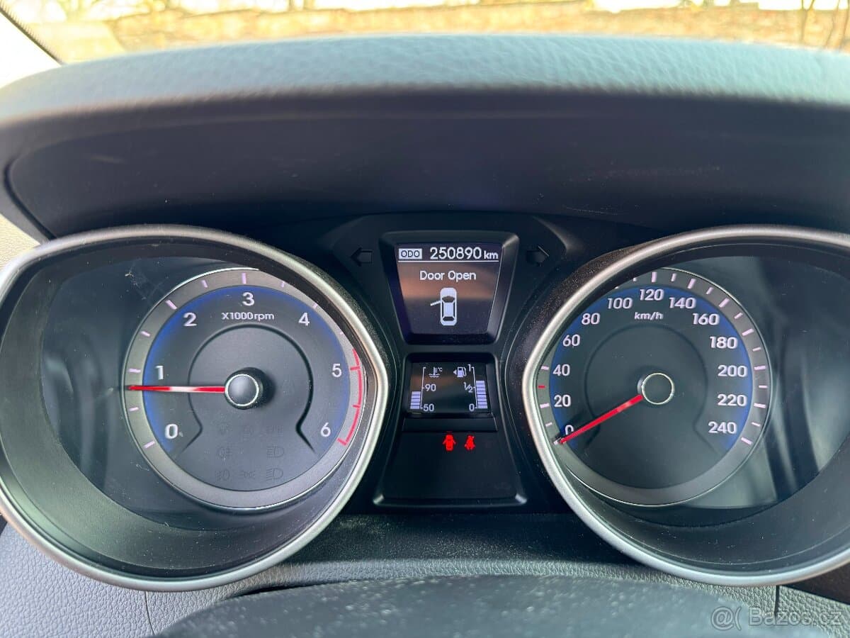 2012 Hyundai i30 - 8