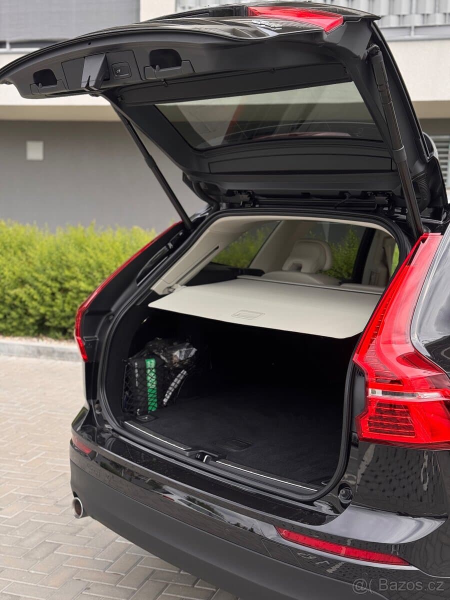 2019 Volvo XC60 - 8