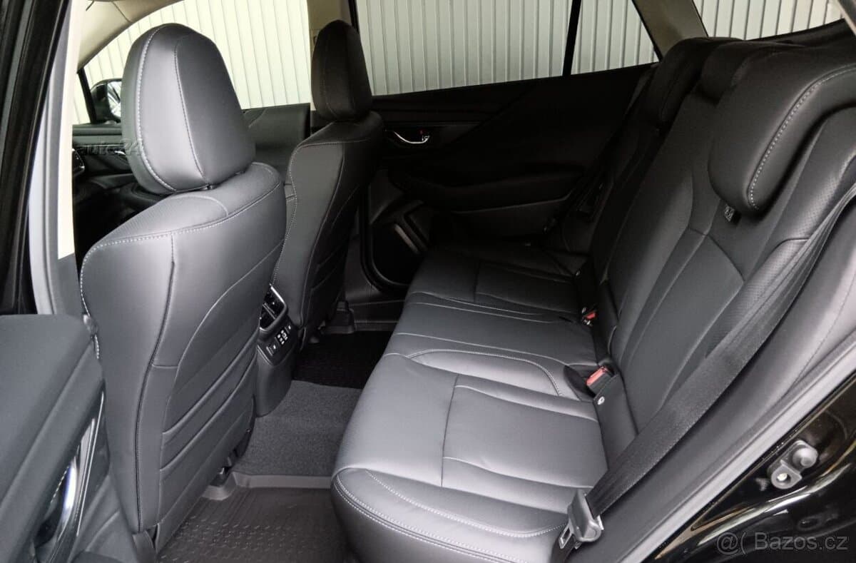 Subaru OUTBACK - 8