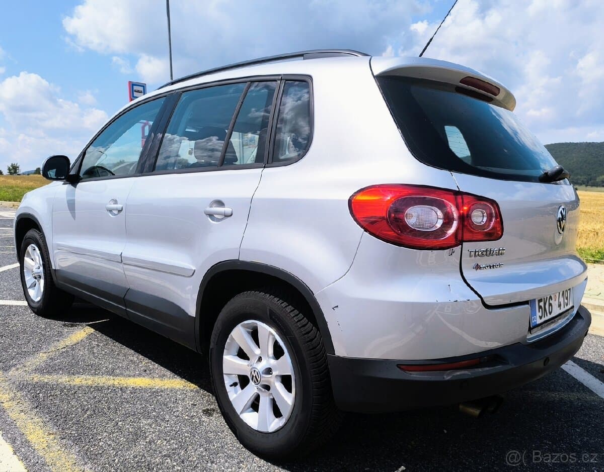 2009 Volkswagen TIGUAN - 8