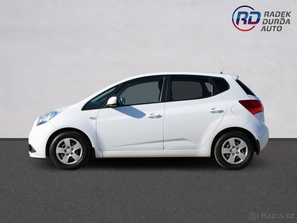 2016 Kia VENGA - 8