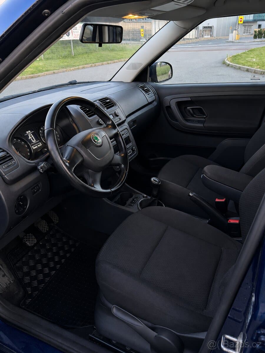 2011 Škoda FABIA - 8