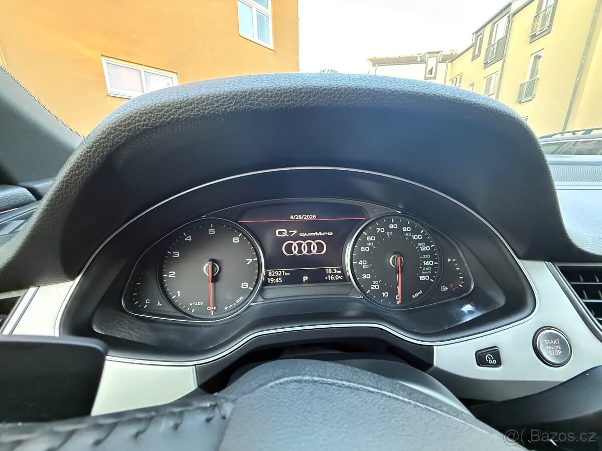 Audi Q7 - 8