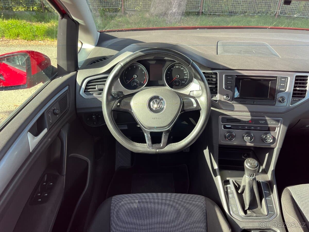 2015 Volkswagen GOLF - 8