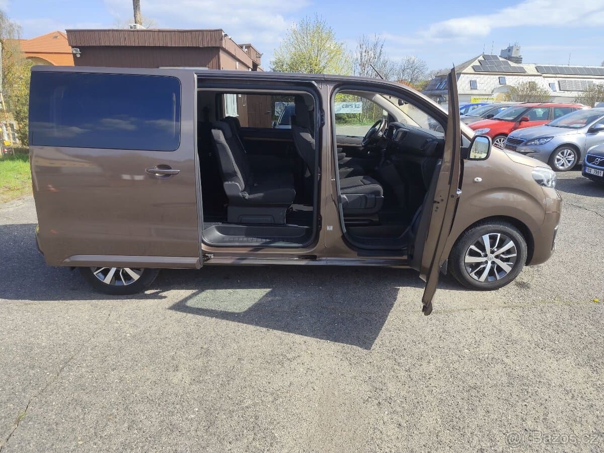 2020 Toyota PROACE - 8