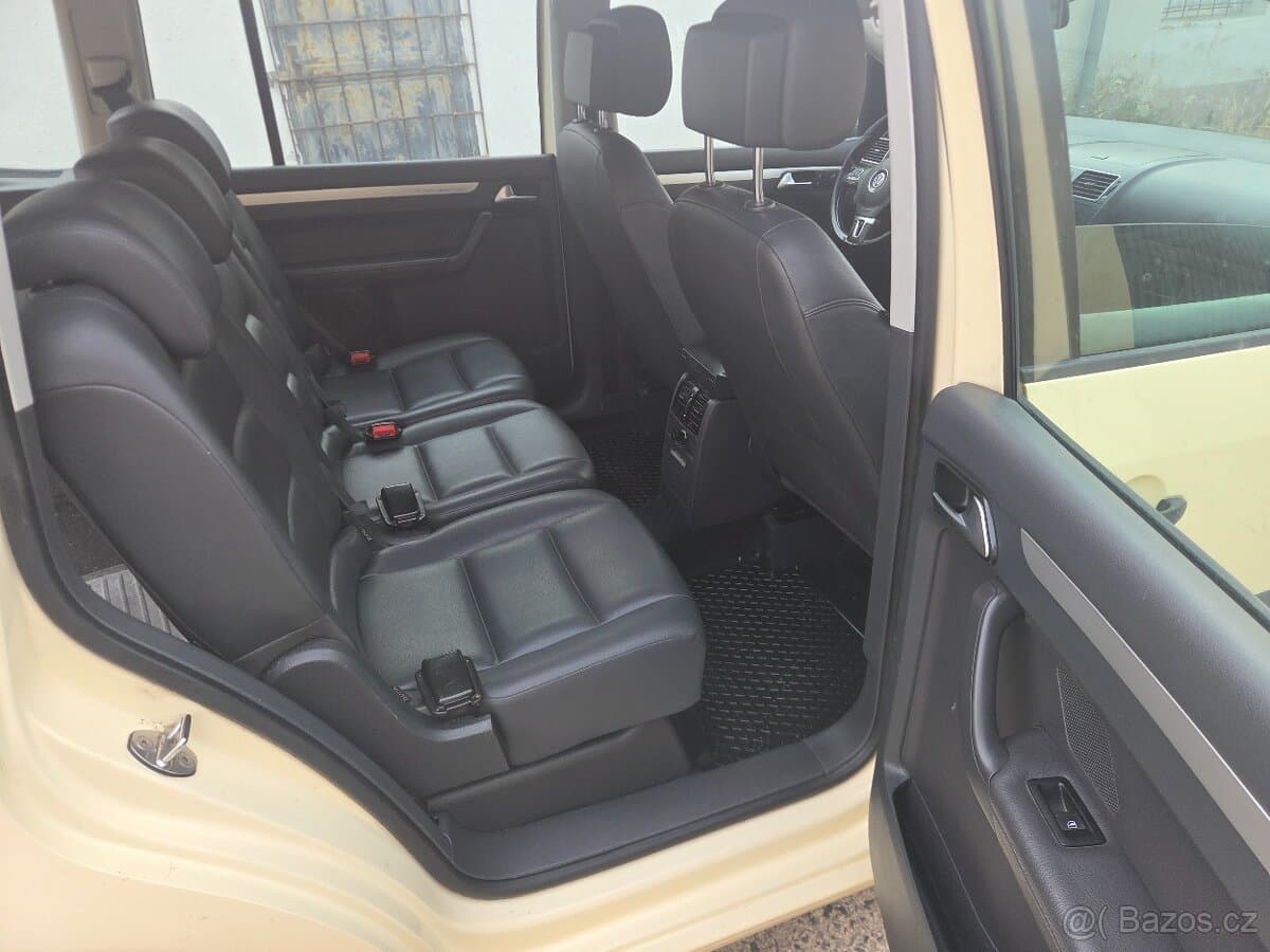 2015 Volkswagen TOURAN - 8