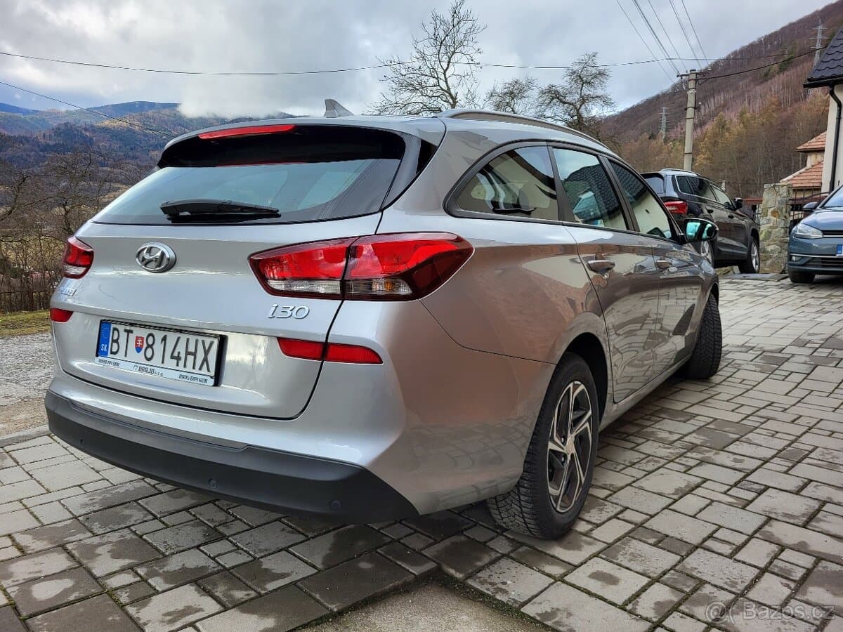2022 Hyundai i30 - 8