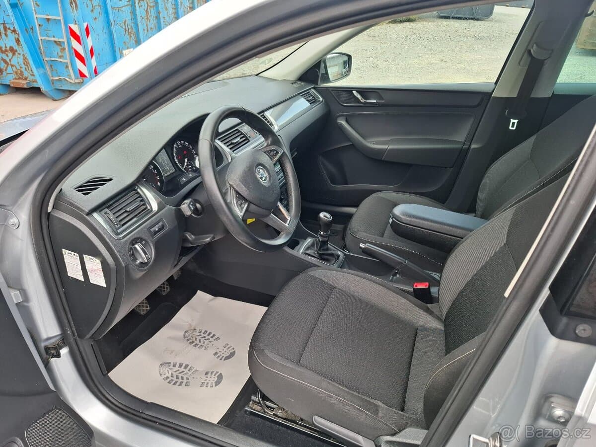 2015 Škoda RAPID - 8