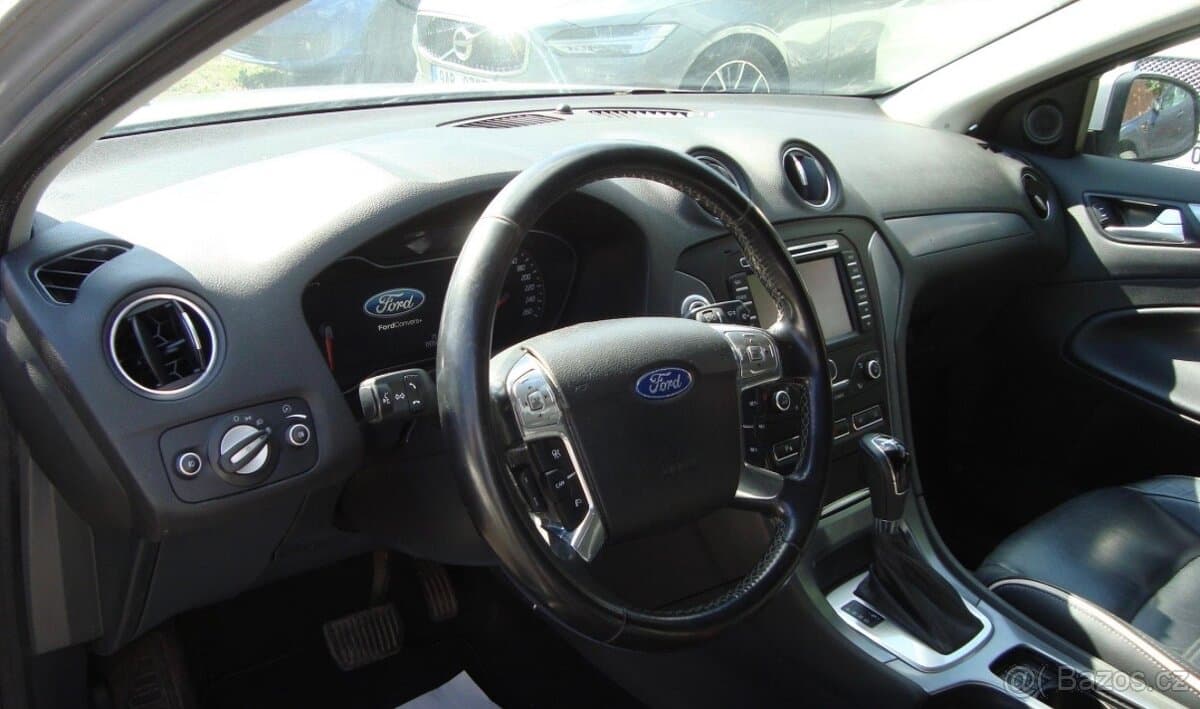 2011 Ford MONDEO - 8