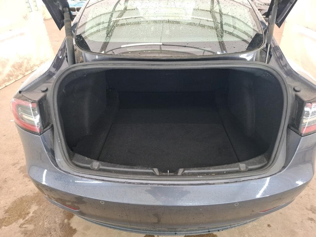 2023 Tesla MODEL 3 - 8