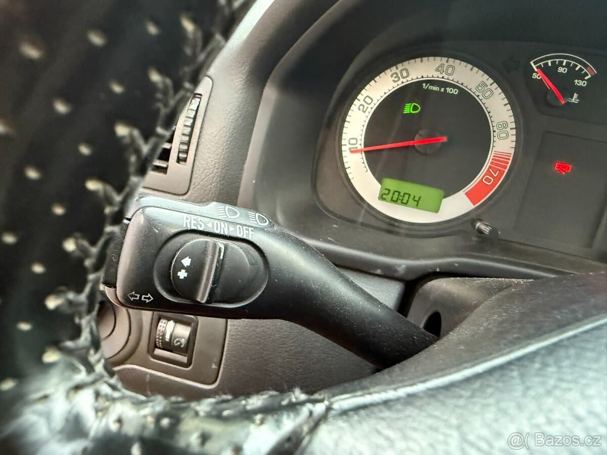 2004 Škoda OCTAVIA - 8