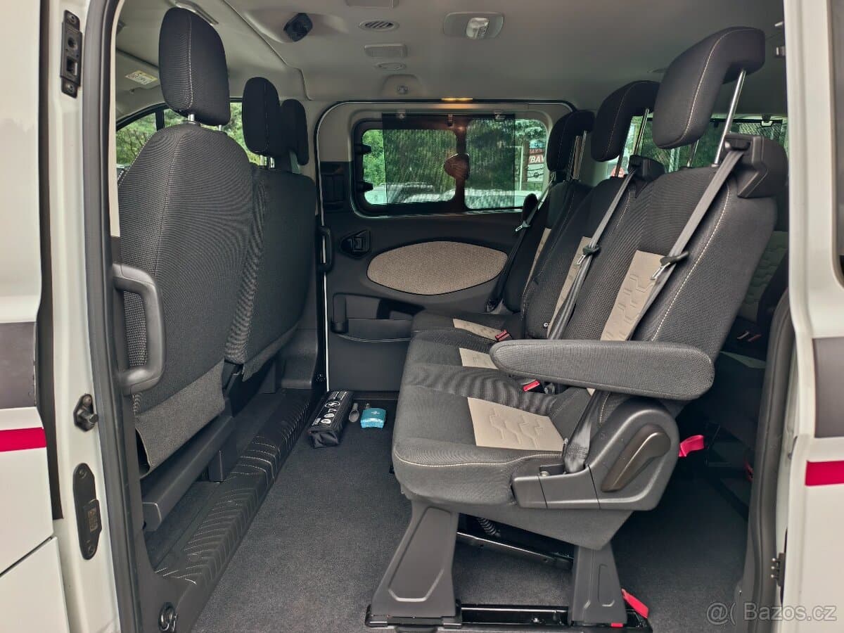 2017 Ford TOURNEO - 8
