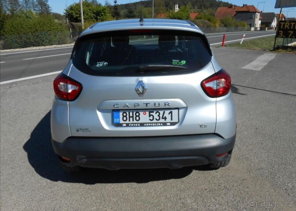 2015 Renault CAPTUR - 8