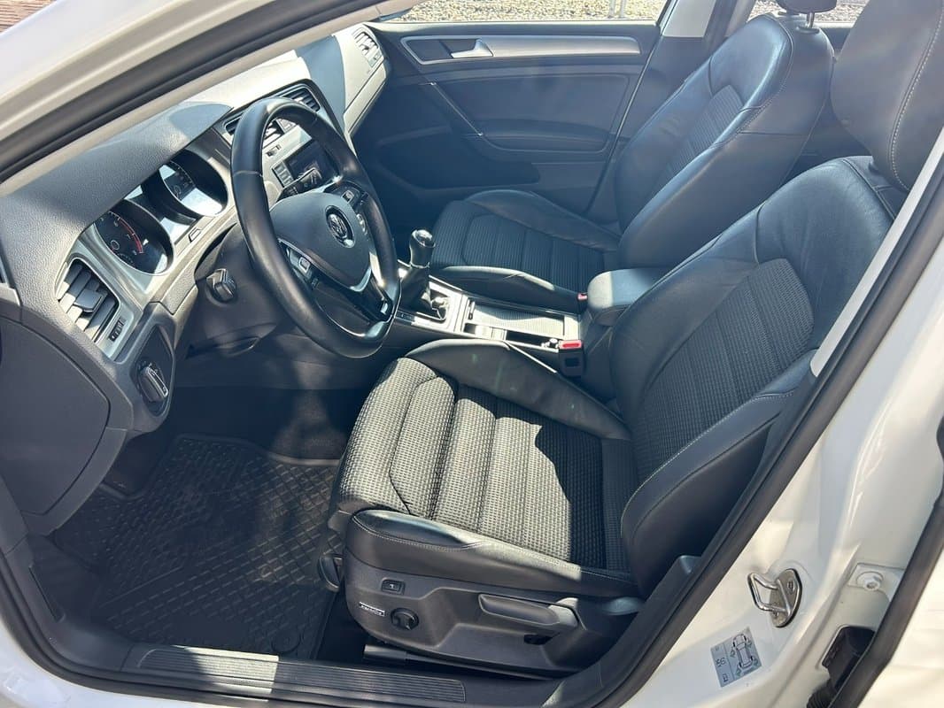 2014 Volkswagen GOLF - 8