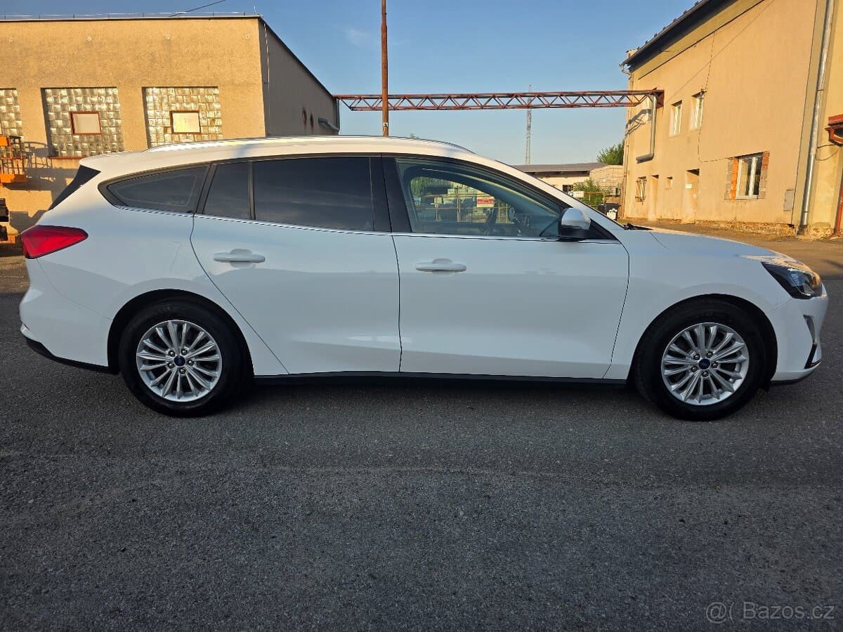2020 Ford FOCUS - 8