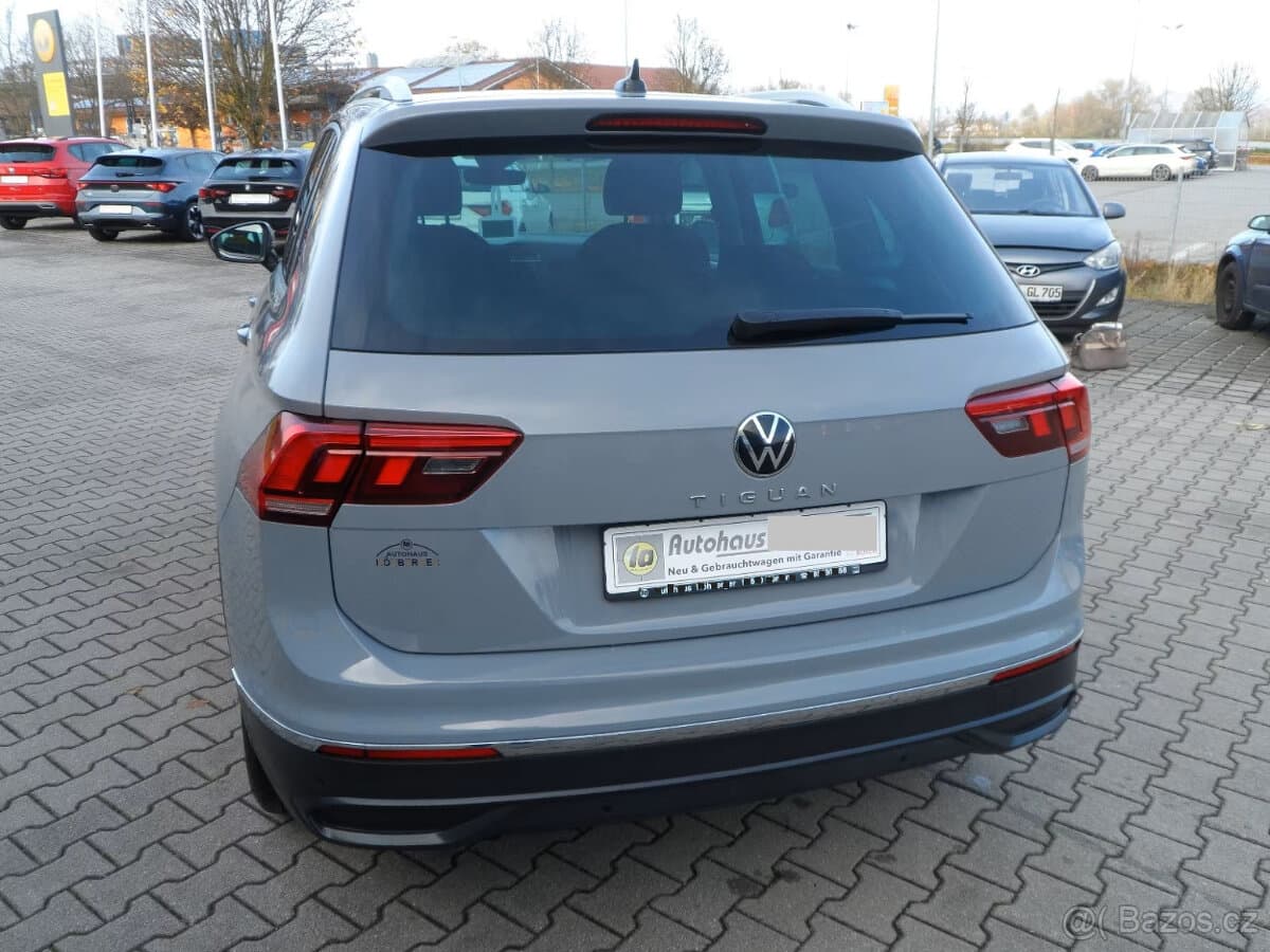 2021 Volkswagen TIGUAN - 8