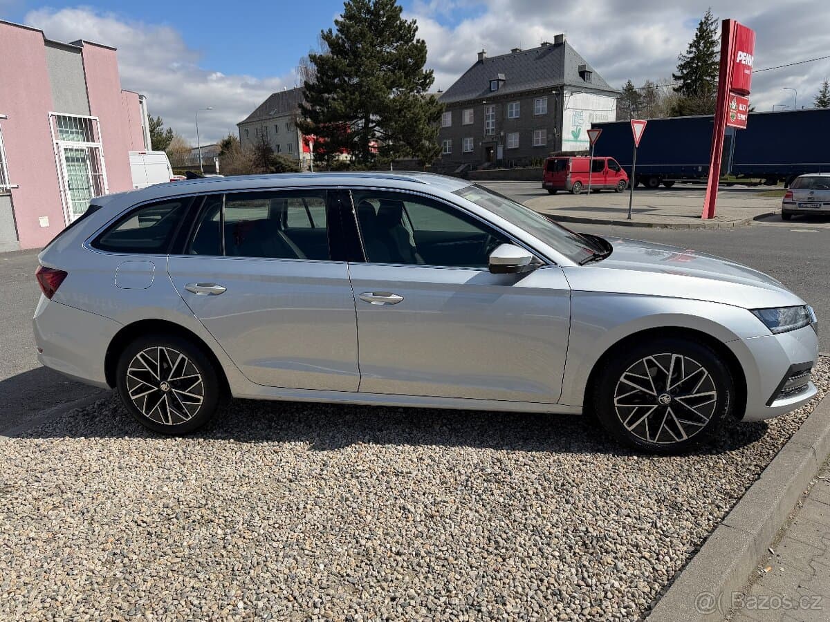 2022 Škoda OCTAVIA - 8