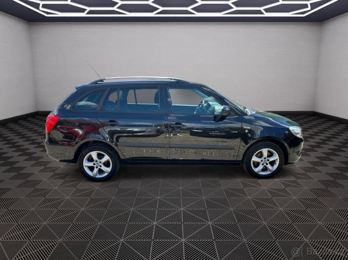 2011 Škoda FABIA - 8