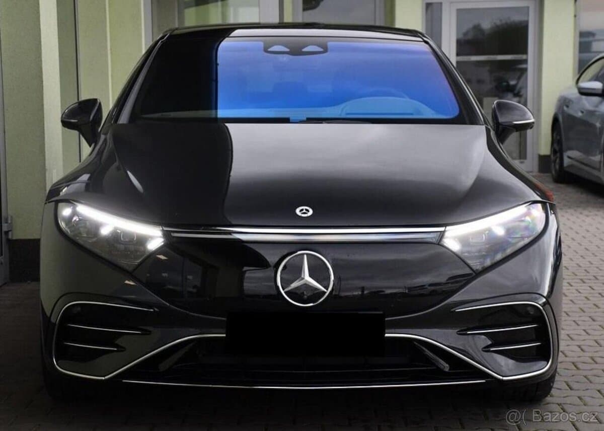 2022 Mercedes-Benz EQS - 8