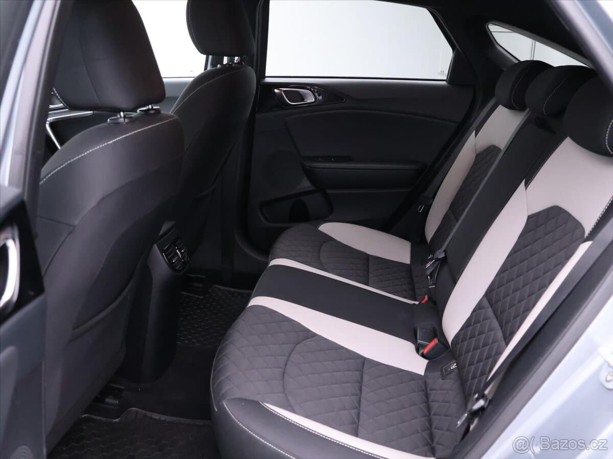 2019 Kia PROCEED - 8