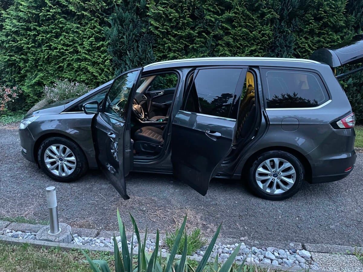 2016 Ford GALAXY - 8
