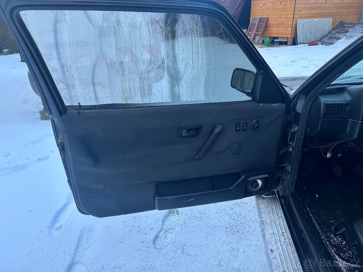 Volkswagen GOLF - 8