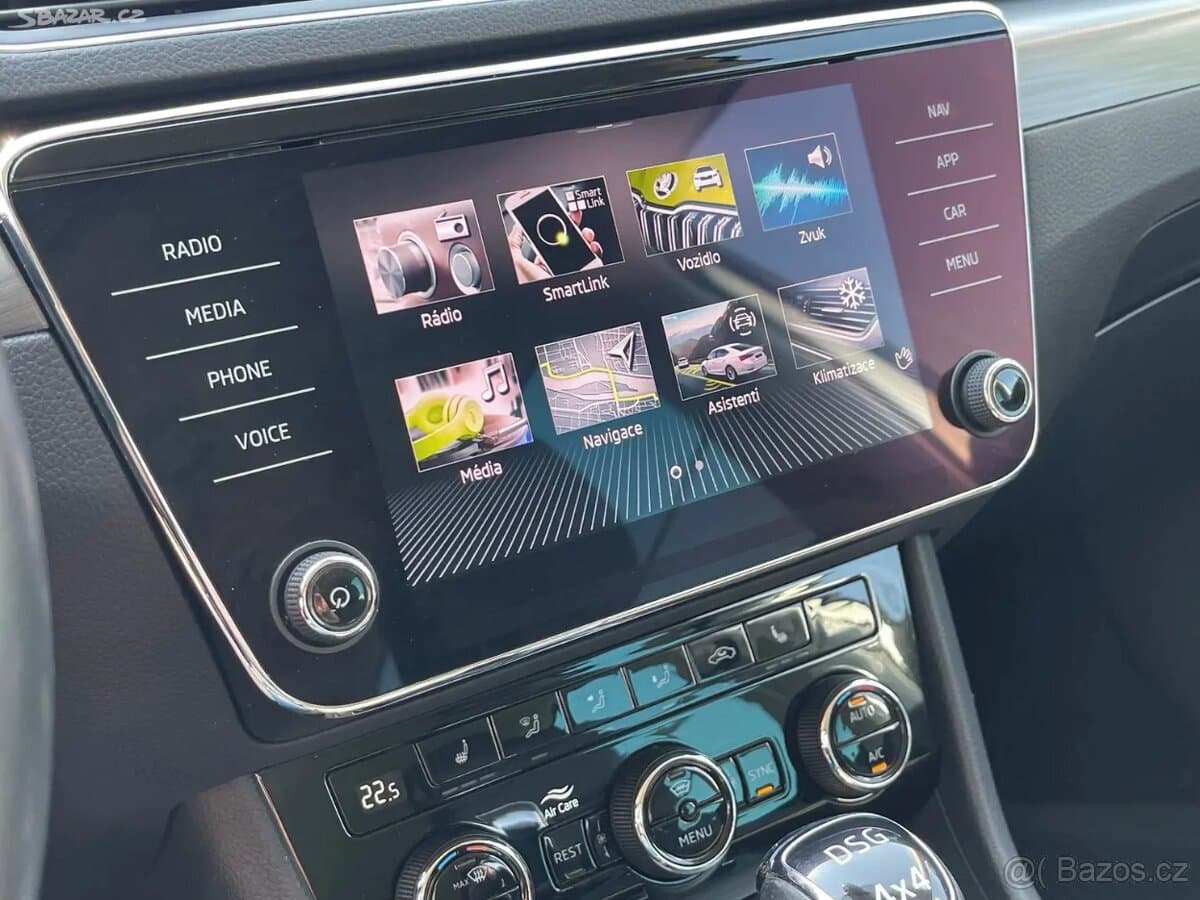 2022 Škoda SUPERB - 8