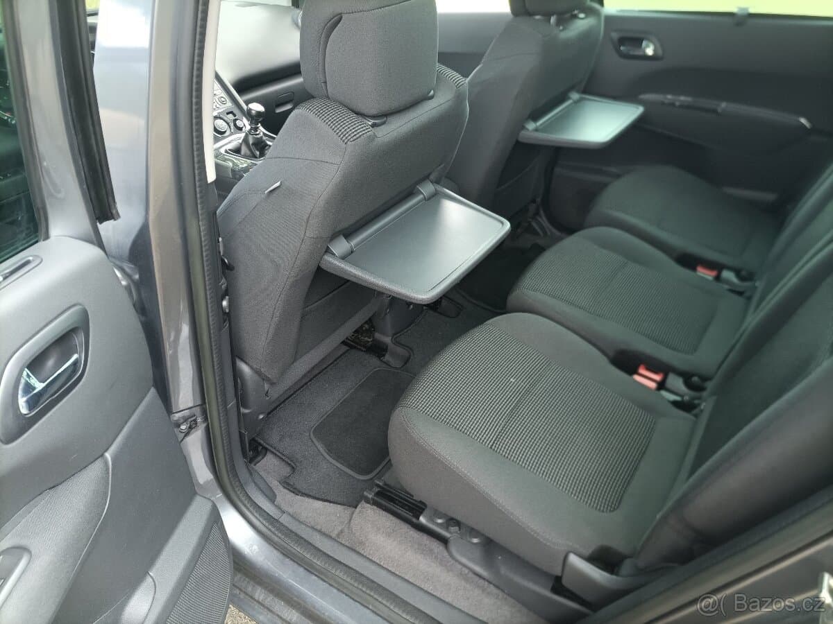 2012 Peugeot 5008 - 8